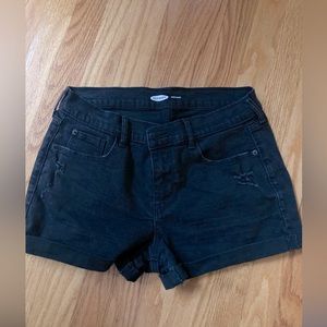Black jean shorts from old navy size 8.